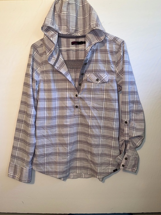 Prana Tops - Prana sun shade button down top size small